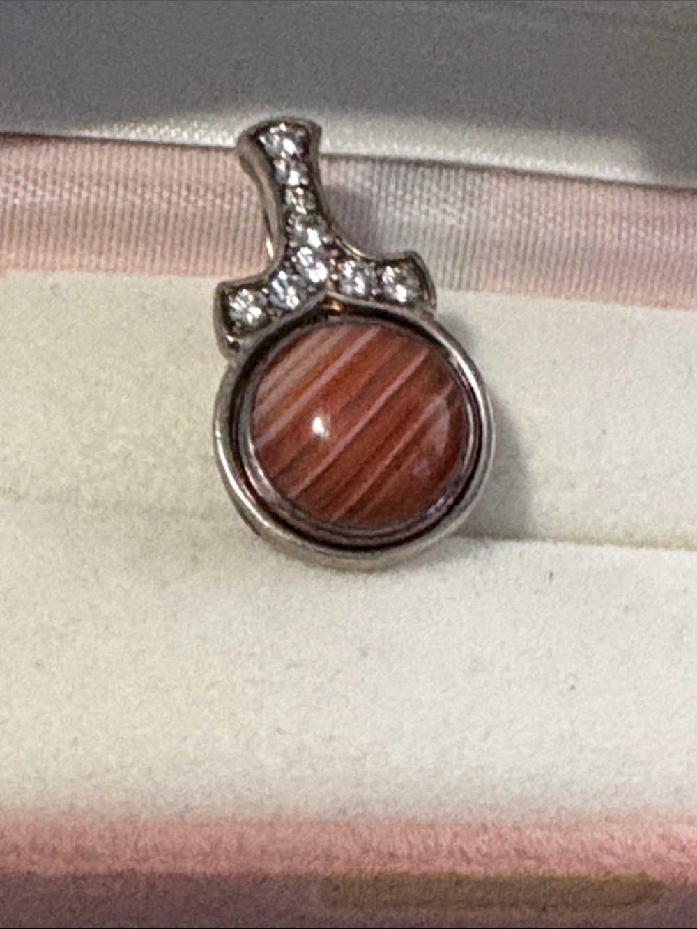 Sterling Silver Pendant with Free Jewel Pop Striped Stone Accent Kameleon Co 33A